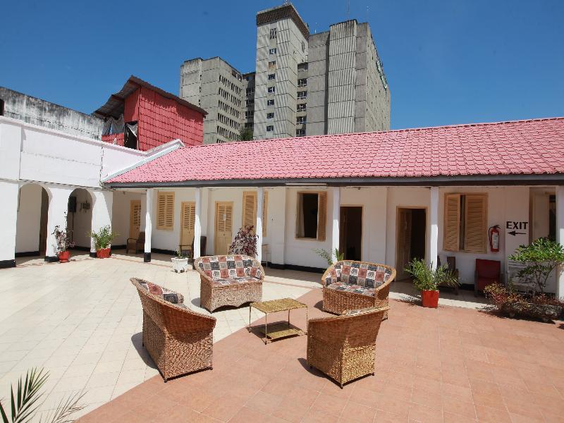 New Palm Tree Hotel Mombasa Exterior foto