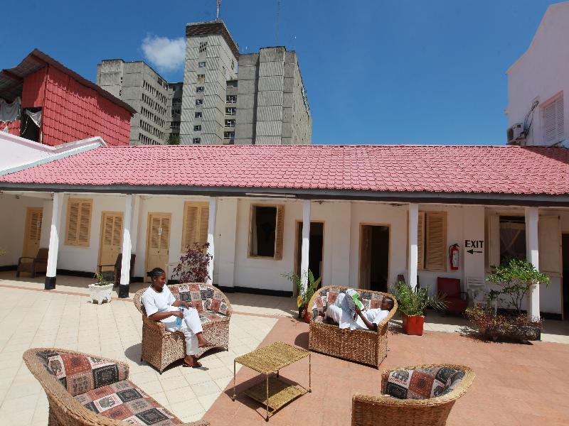 New Palm Tree Hotel Mombasa Exterior foto