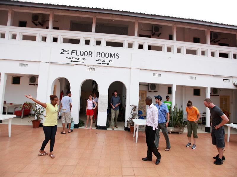 New Palm Tree Hotel Mombasa Exterior foto