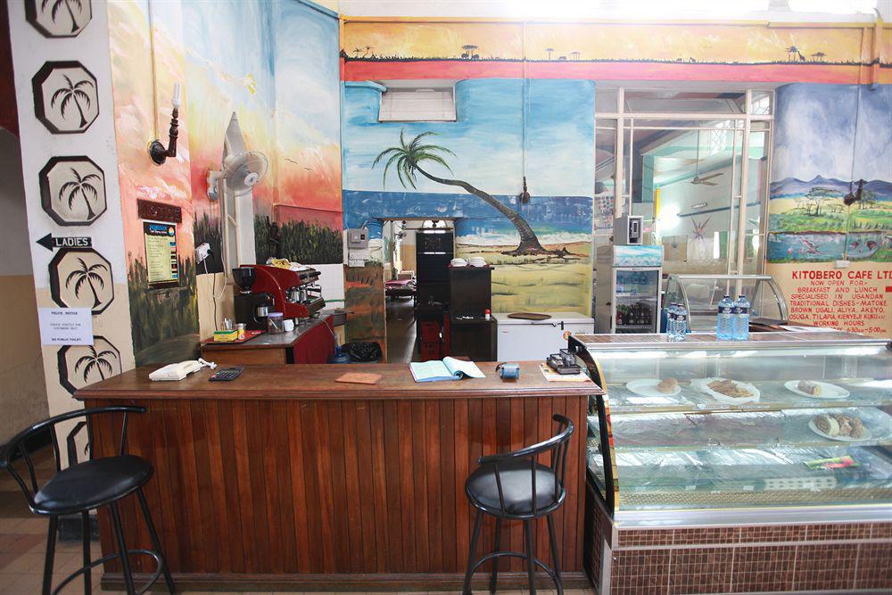 New Palm Tree Hotel Mombasa Restaurant foto